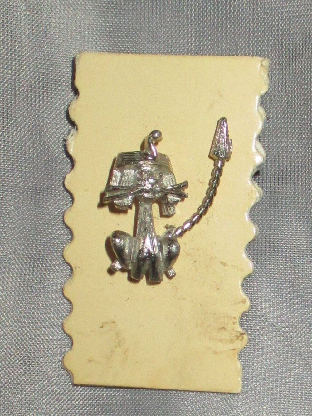 Rare Vintage Egyptian Cat brooch / pin with moving tail